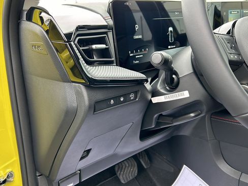 New 2026 Nissan Kicks SR w/ SR Premium Package image 16