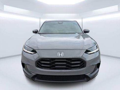 Used 2025 Honda HR-V Sport image 8