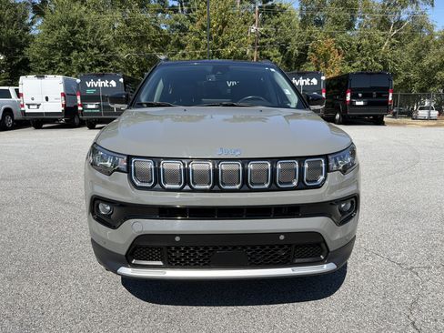 Used 2022 Jeep Compass Limited w/ Sun and Sound Group AWD/4WD image 2