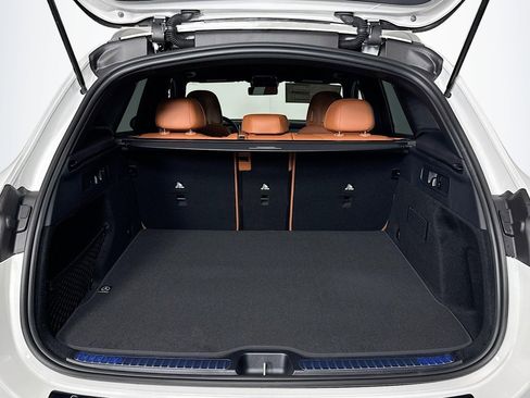 New 2026 Mercedes-Benz GLC 300 image 22