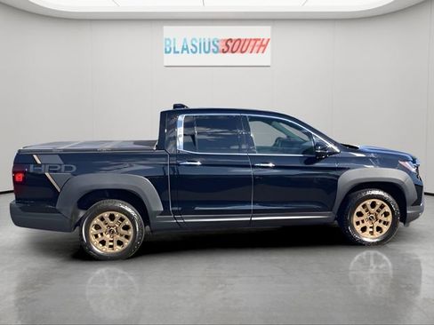 Used 2022 Honda Ridgeline RTL-E image 2