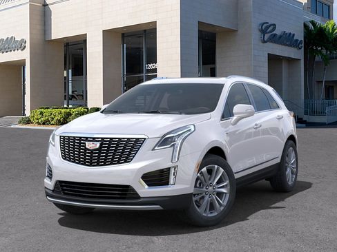 New 2025 Cadillac XT5 Premium Luxury w/ LPO, Floor Liner Package image 6