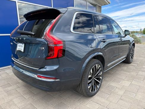 New 2026 Volvo XC90 T8 Plus w/ Protection Package Premier AWD/4WD image 7