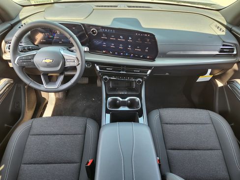 New 2026 Chevrolet Traverse LT FWD image 21