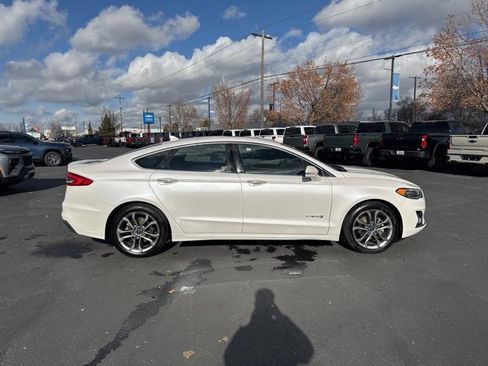 Used 2019 Ford Fusion Titanium image 8