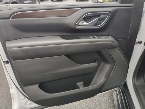 Certified 2022 GMC Yukon SLE w/ Gmc Pro Safety Plus Package AWD/4WD image 21