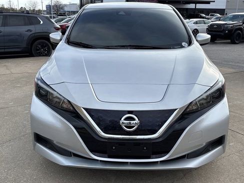 Used 2022 Nissan Leaf S image 12