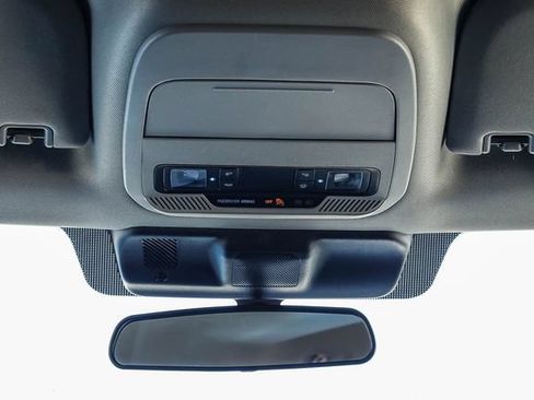Used 2025 Ford F150 XLT w/ Equipment Group 301A Standard RWD image 17