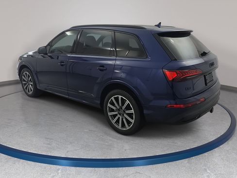 Used 2023 Audi Q7 2.0T Premium Plus w/ Premium Plus Package AWD/4WD image 7