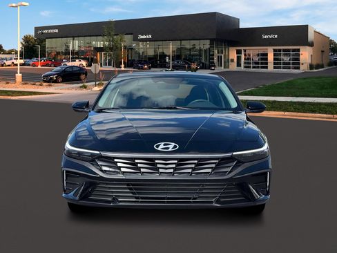 New 2026 Hyundai Elantra SE image 12