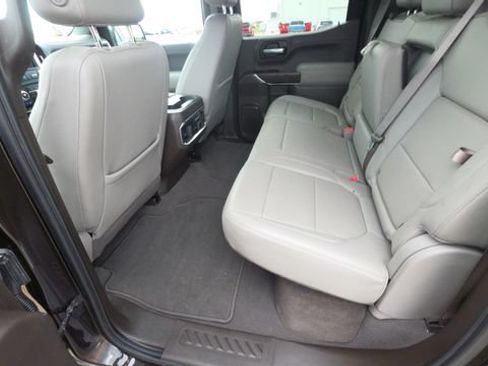 Used 2019 GMC Sierra 1500 SLT AWD/4WD image 17
