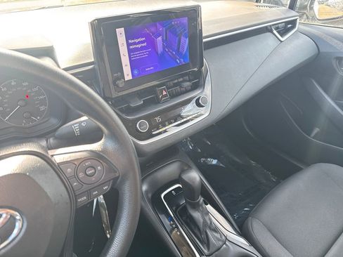 Used 2024 Toyota Corolla LE image 19