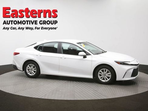 Used 2025 Toyota Camry LE FWD image 46