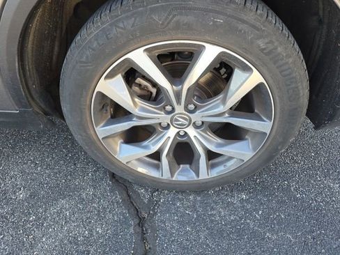 Used 2023 Acura MDX SH-AWD w/ Technology Package image 12