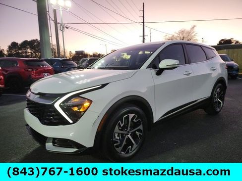 Used 2023 Kia Sportage EX image 14