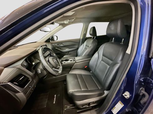 Used 2023 Nissan Rogue SL AWD/4WD image 13