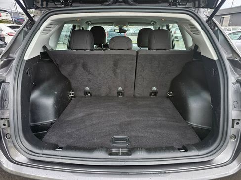 Used 2018 Jeep Compass Sport image 13