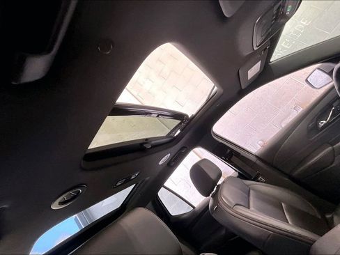 Used 2023 Chevrolet Traverse RS w/ LPO, Floor Liner Package image 28