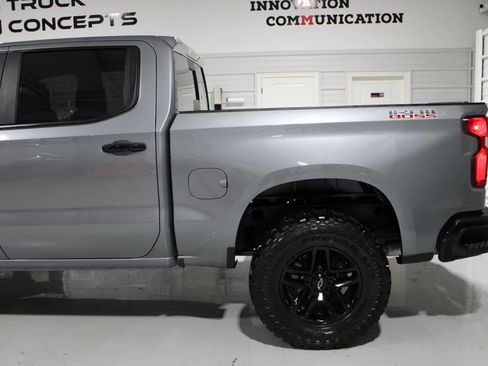 Used 2021 Chevrolet Silverado 1500 LT Trail Boss w/ Convenience Package II AWD/4WD image 25