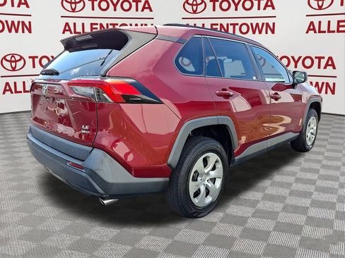 Used 2020 Toyota RAV4 LE AWD/4WD image 7