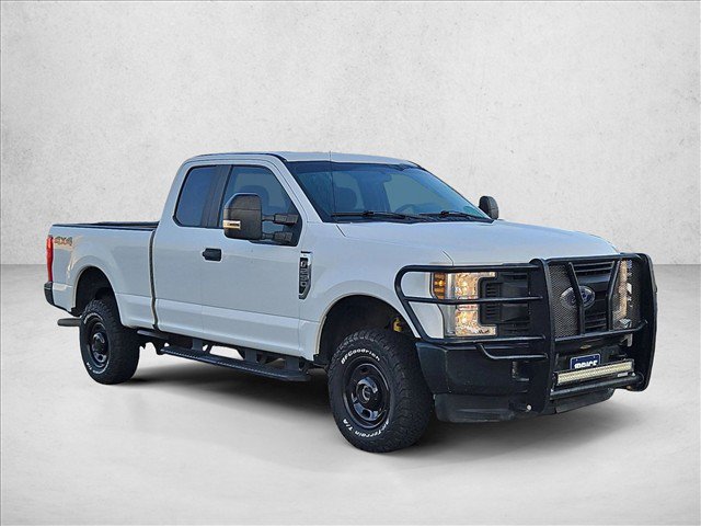 Used 2019 Ford F250 XL w/ Power Equipment Group AWD/4WD image 3