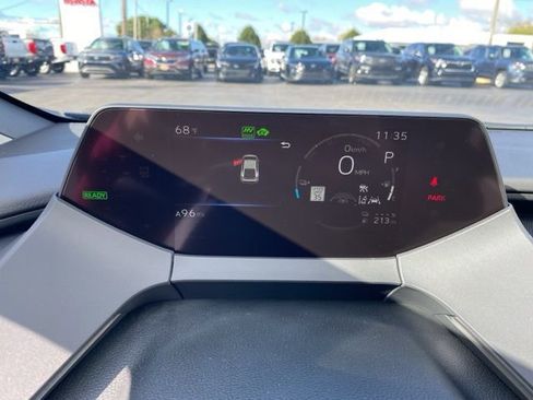 New 2026 Toyota Prius Plug-In Hybrid FWD image 28