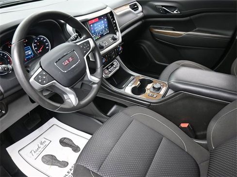 Used 2023 GMC Acadia SLE w/ Driver Convenience Package image 18
