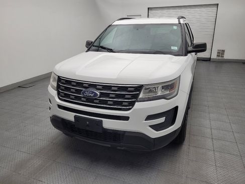 Used 2017 Ford Explorer FWD image 15