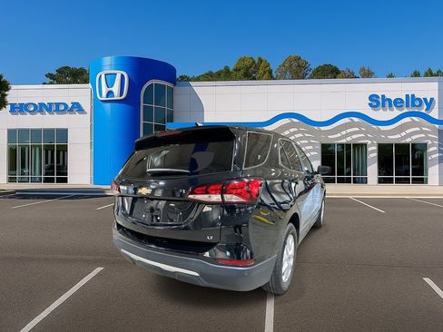 Used 2024 Chevrolet Equinox LT image 8