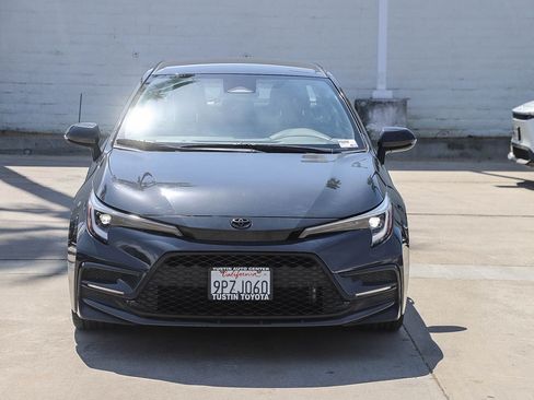 Certified 2025 Toyota Corolla SE FWD image 2