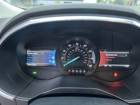 Used 2017 Ford Edge Titanium w/ Equipment Group 302A AWD/4WD image 21