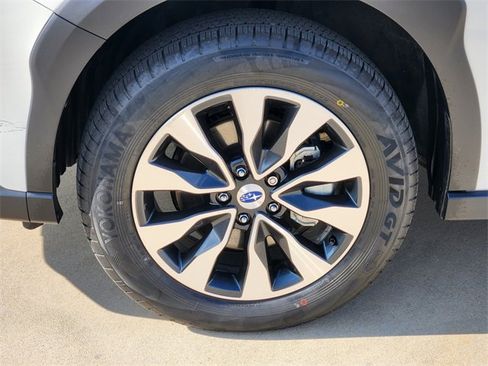 Certified 2024 Subaru Outback Limited image 12