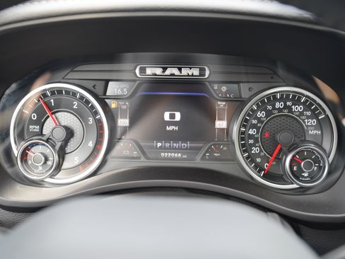 Used 2021 RAM 2500 Laramie AWD/4WD image 21