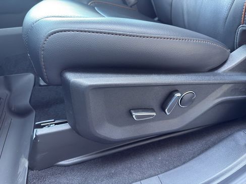 New 2025 Ford F150 Lariat w/ Equipment Group 502A High image 23