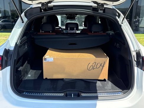 Used 2023 Mercedes-Benz GLC 300 image 16