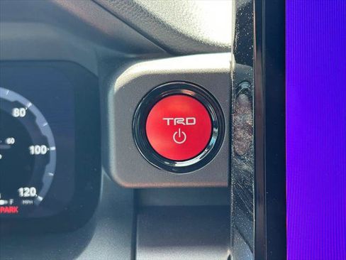 Certified 2026 Toyota 4Runner TRD Off-Road Premium w/ Tow Technology Package AWD/4WD image 33