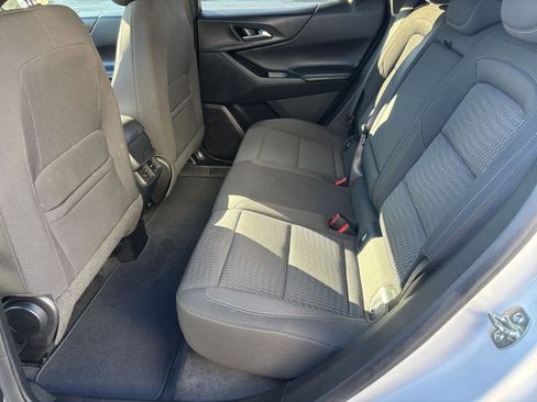 Used 2025 Chevrolet Equinox LT image 22