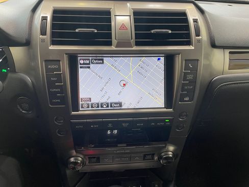 Used 2015 Lexus GX 460 w/ Premium Package image 13