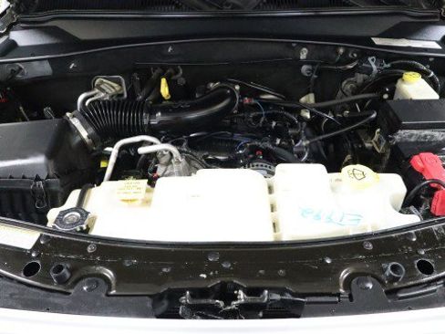 Used 2011 Dodge Nitro Heat image 17