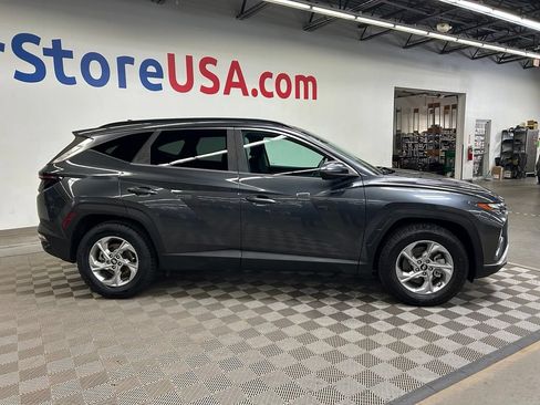Used 2022 Hyundai Tucson SEL FWD image 9