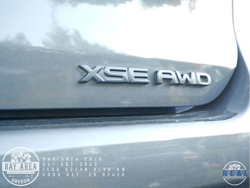 Used 2024 Toyota Highlander XSE image 9