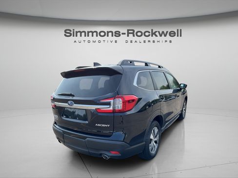 Used 2025 Subaru Ascent Premium AWD/4WD image 5