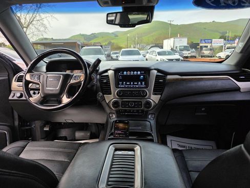 Used 2019 GMC Yukon Denali w/ Open Road Package image 20