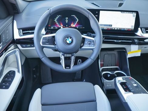 New 2026 BMW X2 xDrive28i w/ M Sport Package image 14