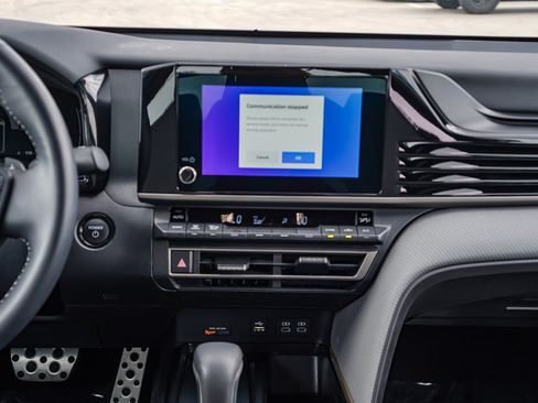 Certified 2025 Toyota Camry SE w/ Convenience Package FWD image 14