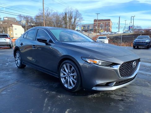 Used 2021 MAZDA MAZDA3 s image 5