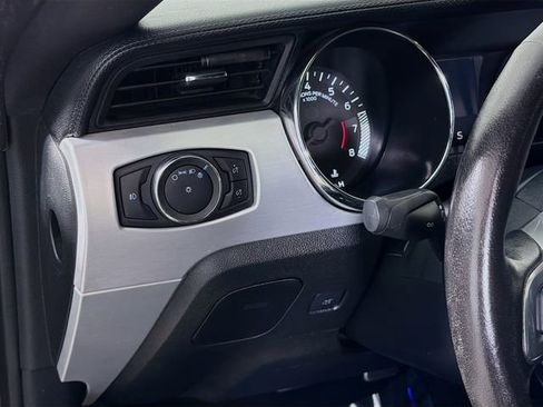 Used 2016 Ford Mustang GT Premium w/ Equipment Group 401A RWD image 10