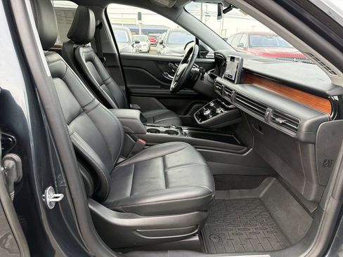 Certified 2022 Lincoln Corsair Reserve w/ Sport Package image 15