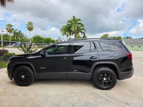 Used 2023 GMC Acadia AT4 AWD/4WD image 4