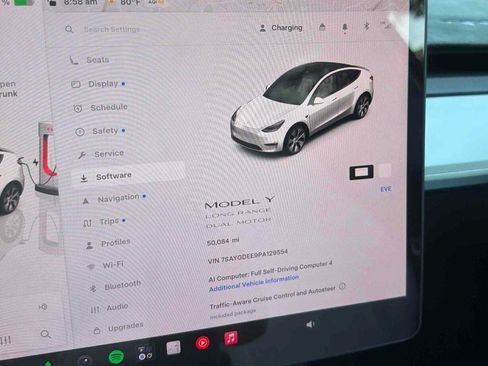 Used 2023 Tesla Model Y Long Range AWD/4WD image 3